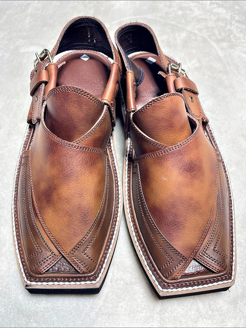 Han Made Brown Leather-Style Sandals Size 9